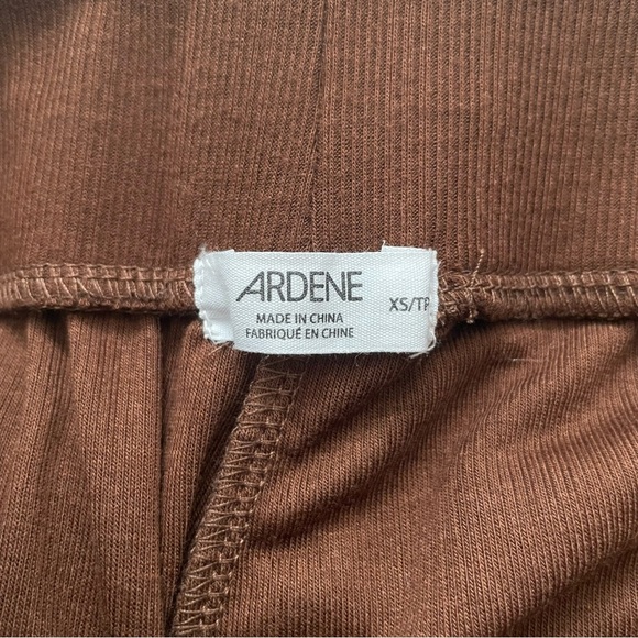 3/$45 Ardene Wide Leg Flowy Pants - Picture 4 of 4